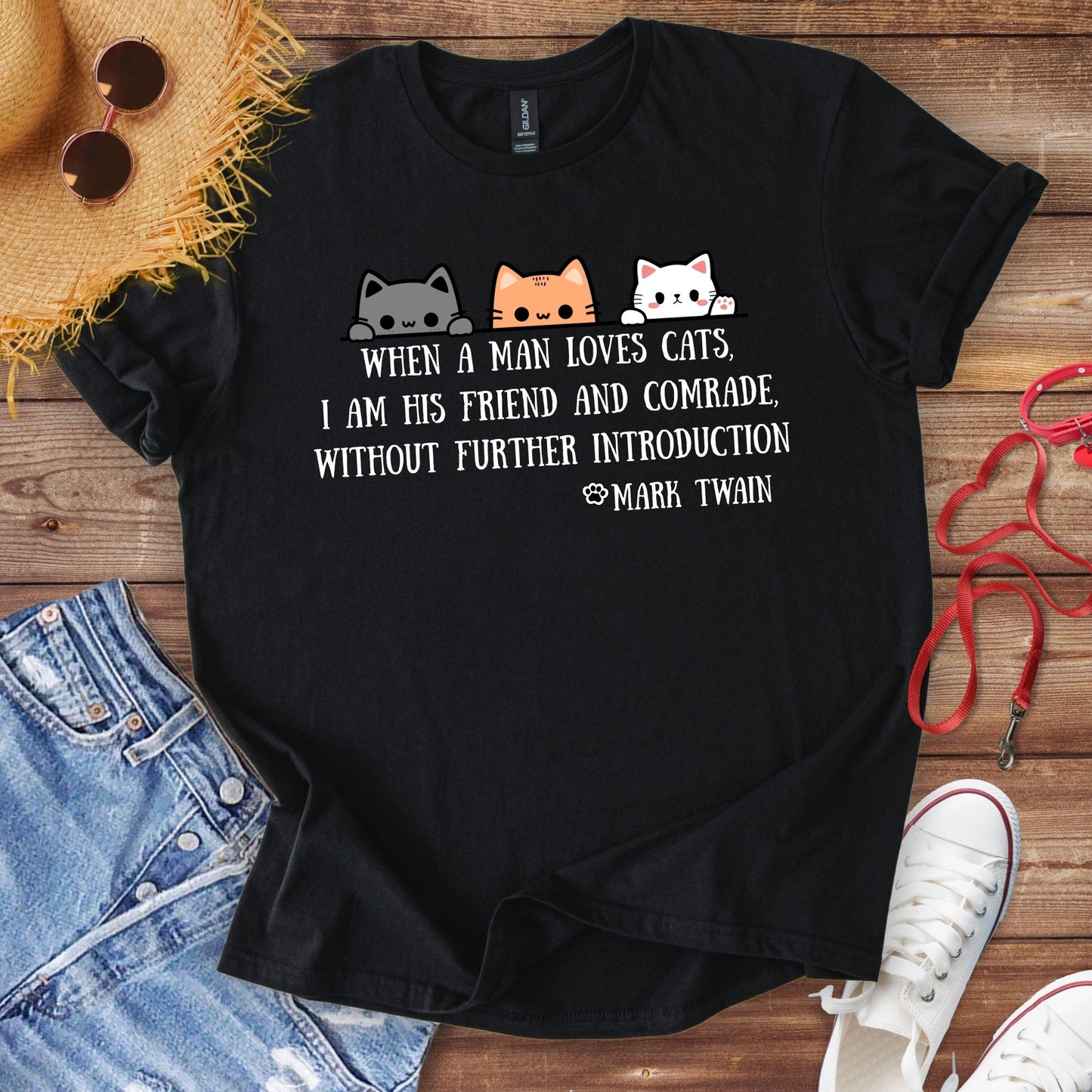 When A Man Loves His Cats / Mark Twain Quote T-Shirt