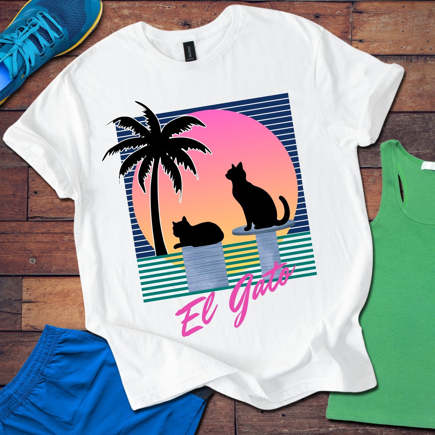 El Gato Retro T-Shirt